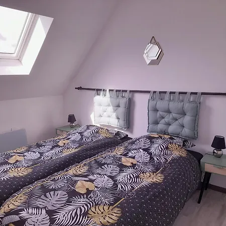De Charme Pour 6 Pers. Pres D'angers, Calme Campagnard - Fr-1-622-27 Holiday home