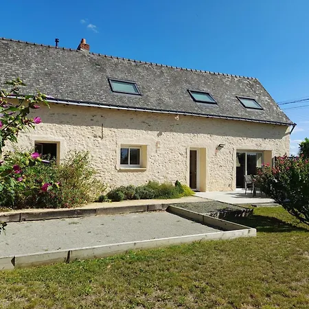 De Charme Pour 6 Pers. Pres D'angers, Calme Campagnard - Fr-1-622-27 Holiday home