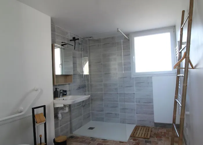 Hébergement de vacances La Chenellière - Fr-1-622-27 *